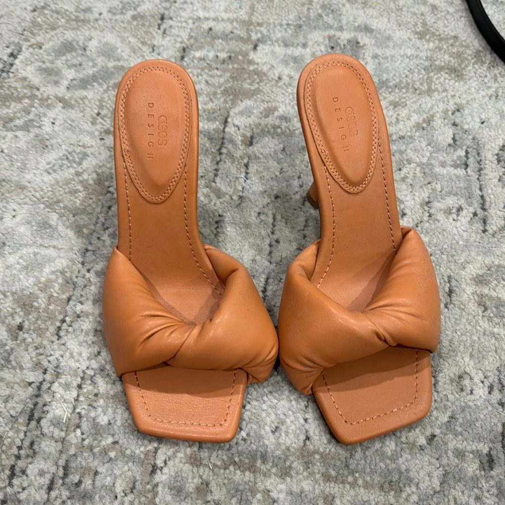 Nude heeled sandals
